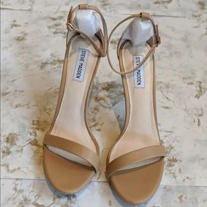 Steve Madden nude strap heels